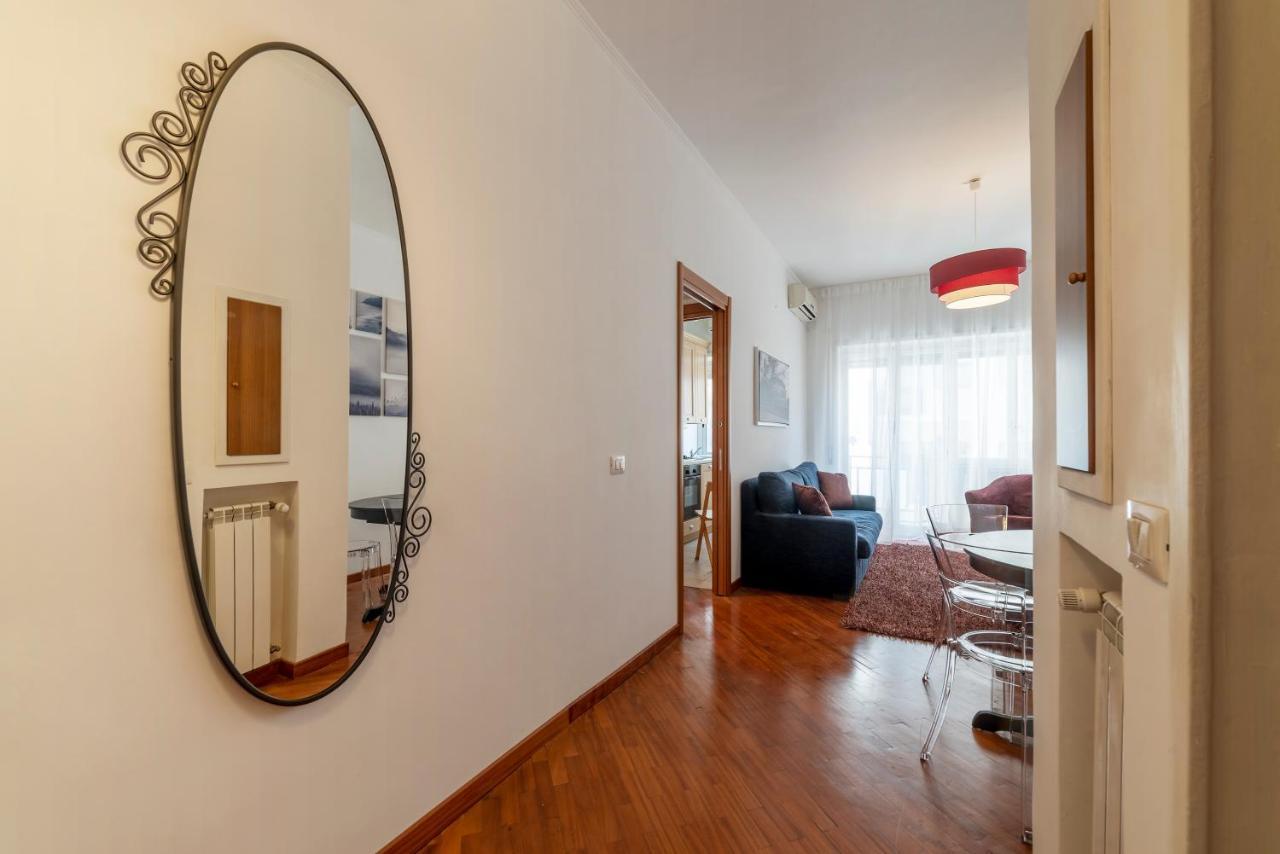 Metro Cipro! Alle Spalle Del Vaticano Apartment X4 Roma Ngoại thất bức ảnh